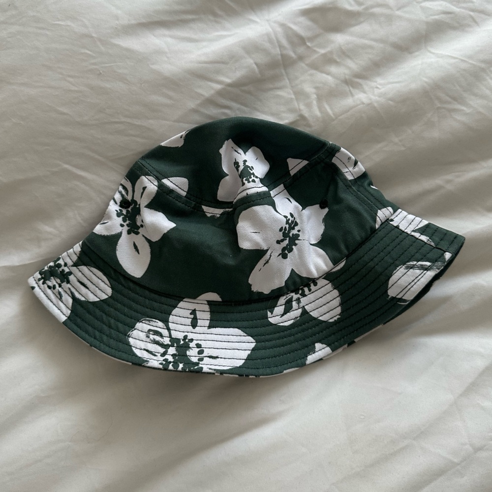 Vitamin A Green and White Floral Hat